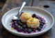 Servierte amerikanische Blaubeer-Dumplings