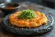 Kimchi Jeon, goldbraun und knusprig gebackener koreanischer Kimchi-Pfannkuchen