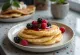Pannkakor schwedische Pfannkuchen serviert