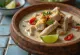 Scharfer Bicol Express mit frischen Chilis und Kokosmilch